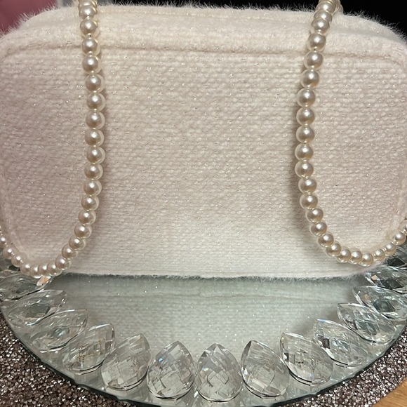 Chanel Pouch with Unbranded 47 inch Pearl Chain Attached - Picture 7 of 13